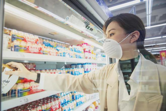半岛·综合体育(中国)官方网站我第一次舔盖是因为酸奶涨到了45块(图13)