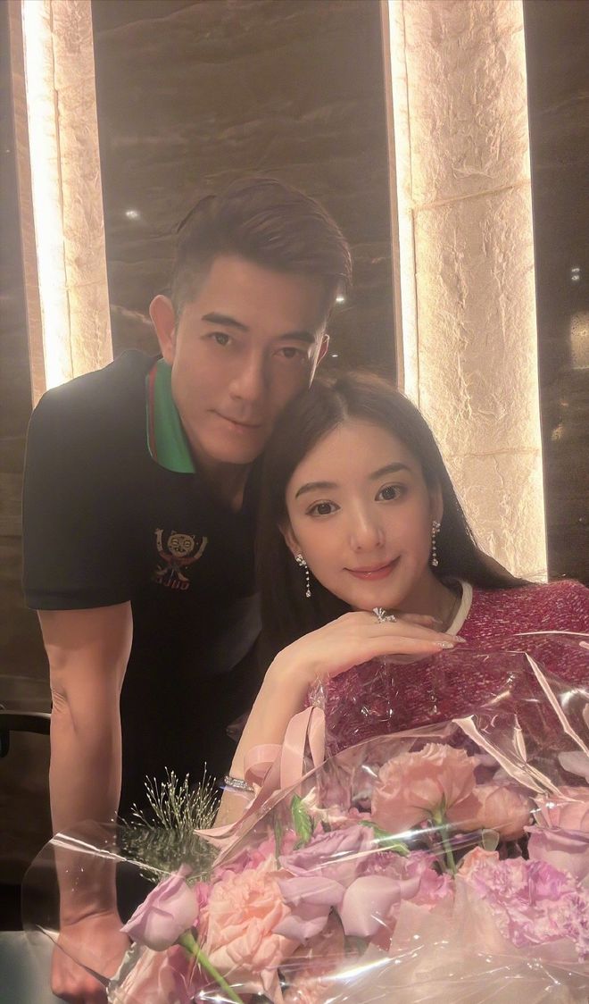 半岛·综合体育(中国)官方网站郭富城为小22岁娇妻庆生！住上海豪华酒店一晚上万两(图7)