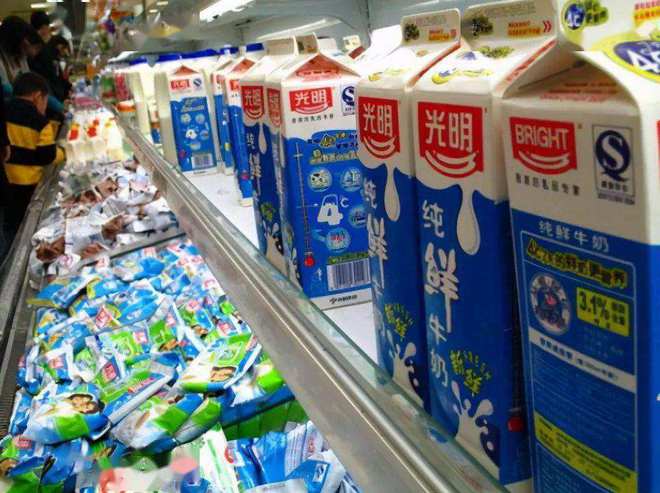 半岛·综合体育入口为什么实体店一箱牛奶50元网上却只卖25元？其实有3个区别(图5)