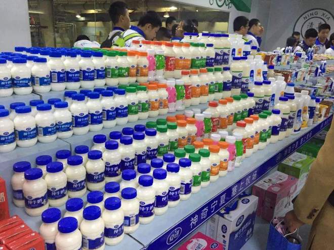 半岛·综合体育入口为什么实体店一箱牛奶50元网上却只卖25元？其实有3个区别(图6)