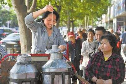 半岛·综合体育红原牦牛奶：不再沉睡的中国乳业“第三极”(图2)
