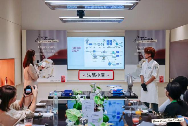 半岛·综合体育(中国)官方网站法甜冠军秀 “法国奶油冠军西点快闪店”一日沉浸体验(图10)