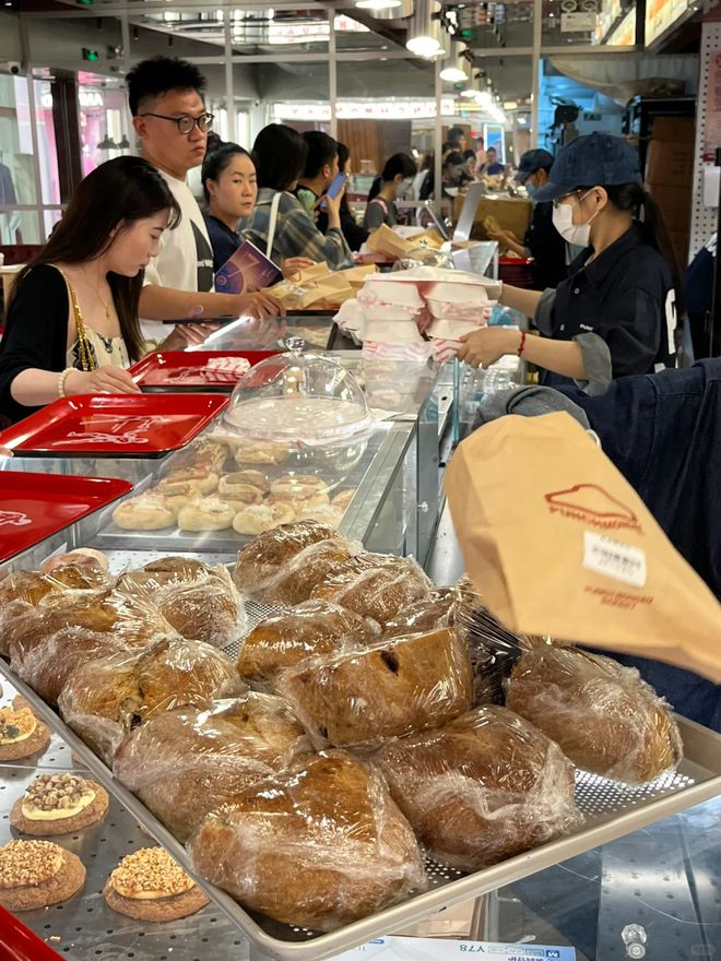 半岛·综合体育入口来上海过周末韩国人都爱打卡哪些面包店？(图10)