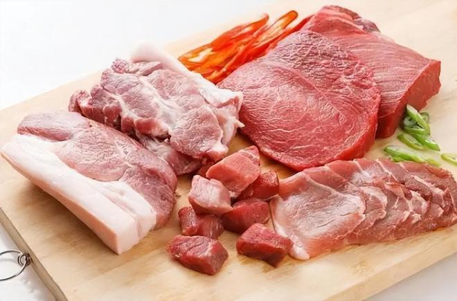 半岛·综合体育入口少吃肉、少吃油为什么血脂还是高？血液里的血脂到底从哪里来的(图8)
