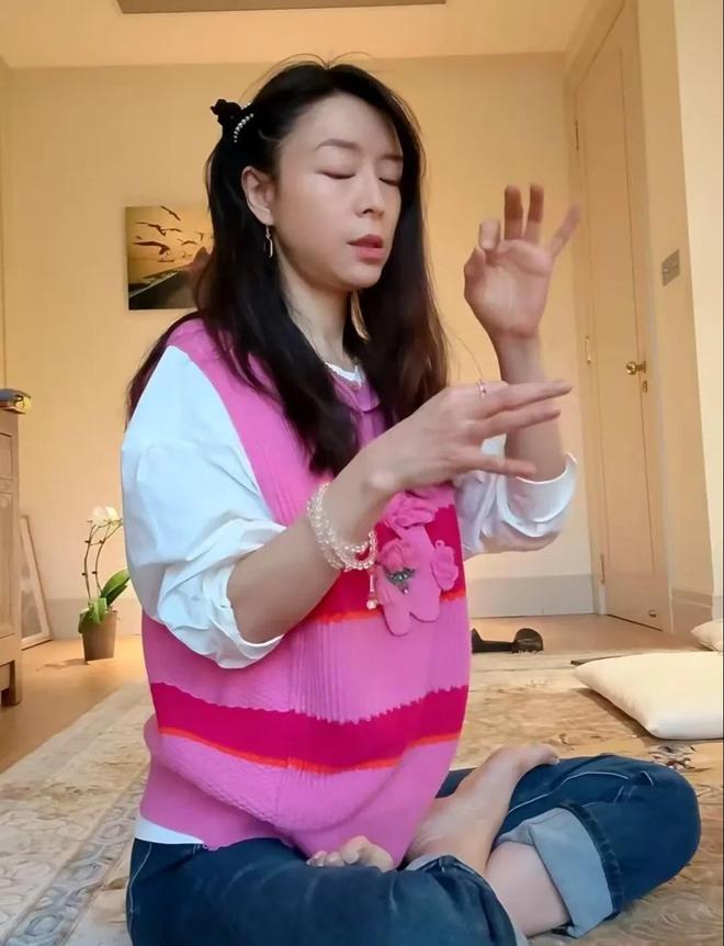 半岛·综合体育入口女星张静初还在宣传吃素评论区都控不住了网友让她别害人了(图12)