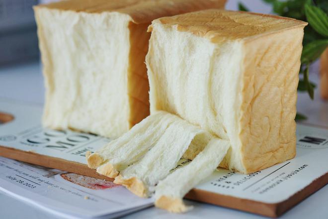 半岛·综合体育(中国)官方网站揭秘手撕日式生吐司的终极秘密3天不硬化新手也能一秒(图4)